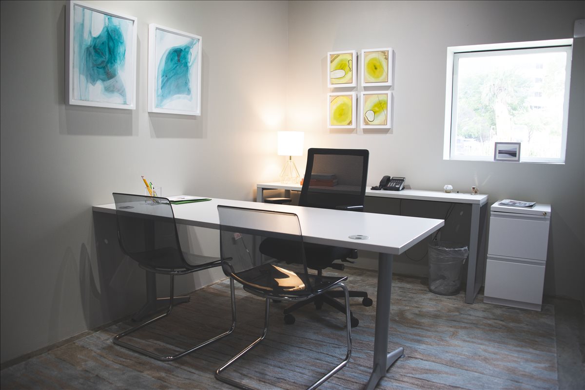 2525 Robinhood Street Office Space - Houston