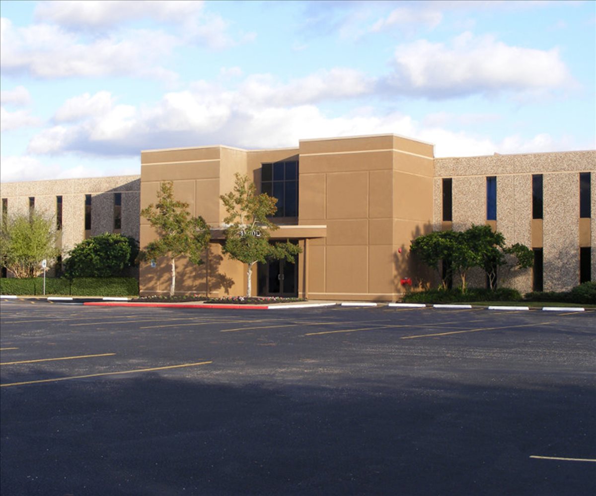 Photo of Office Space on 1300 Bay Area Blvd Houston