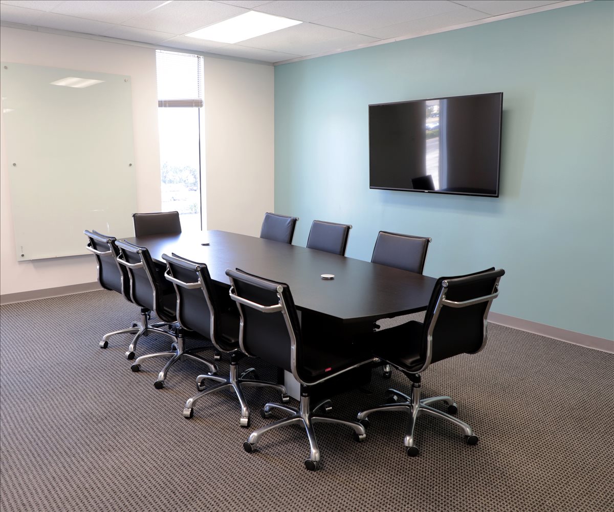 1300 Bay Area Blvd Office Images