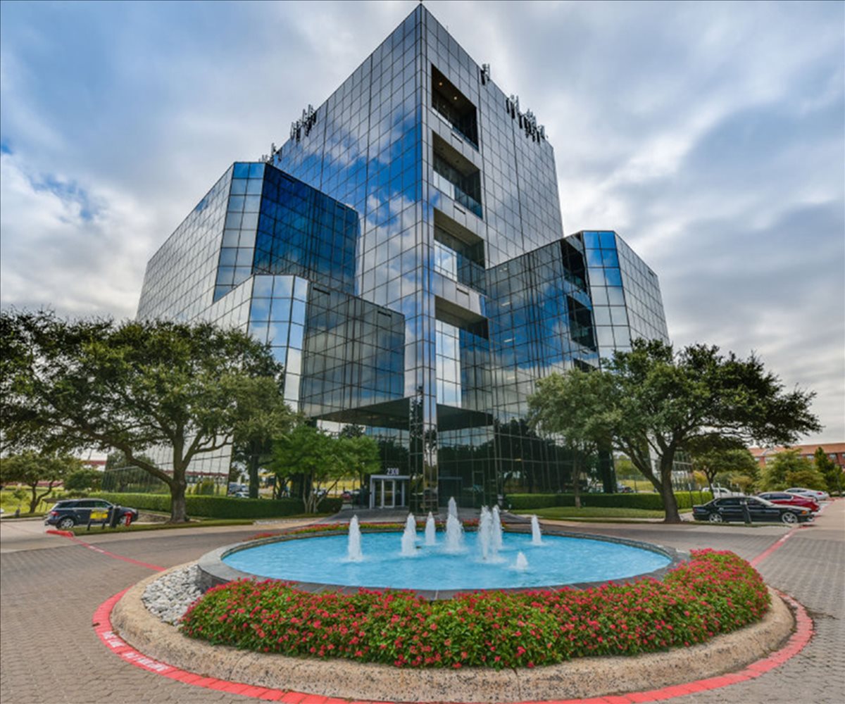 Photo of Office Space on 2300 Valley View Ln Irving