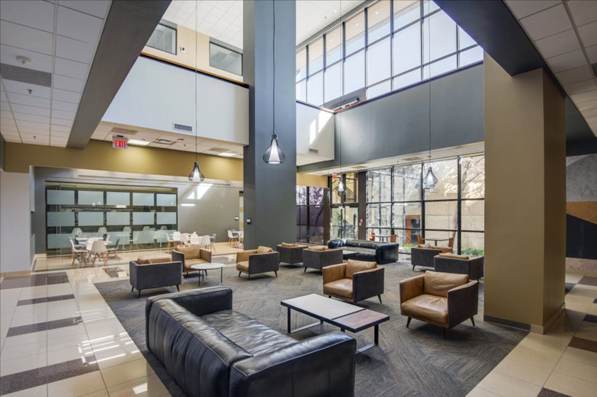 2727 Lyndon B Johnson Fwy Office Space - Farmers Branch