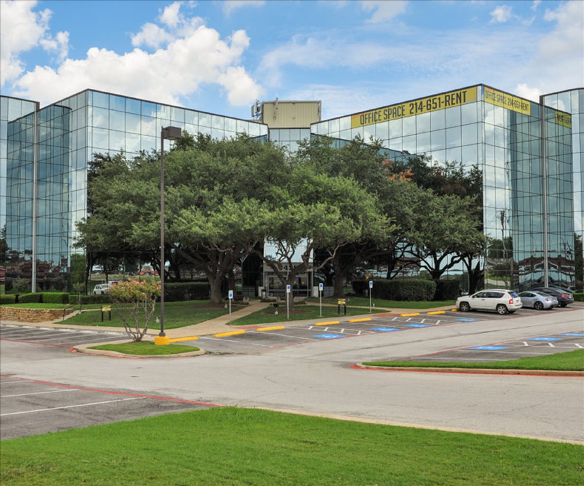 DFW East, 4425 W Airport Freeway Office Space - Irving