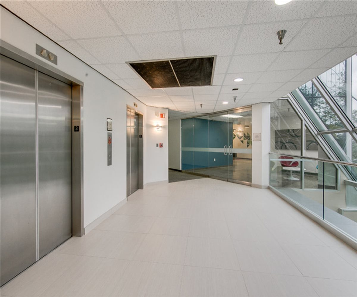 DFW East, 4425 W Airport Freeway Office Space - Irving