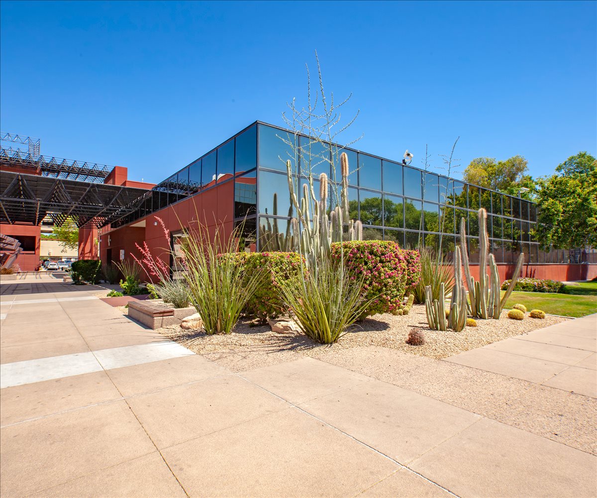 Photo of Office Space on Metrocenter Business Park ,10000 N 31st Ave, North Mountain Village Phoenix
