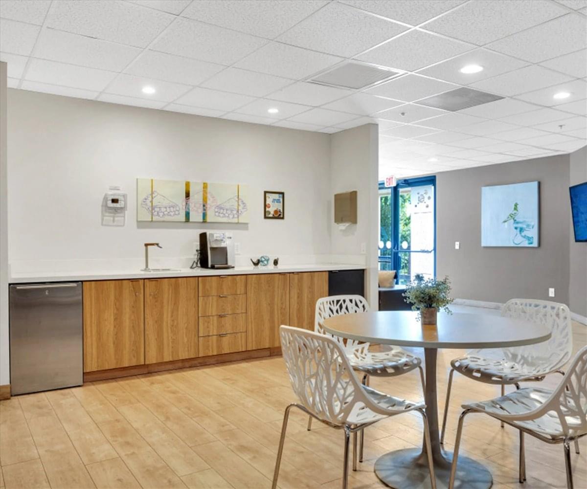 Lakeside Center, 11225 N 28th Dr, North Mountain Village Office Space - Phoenix