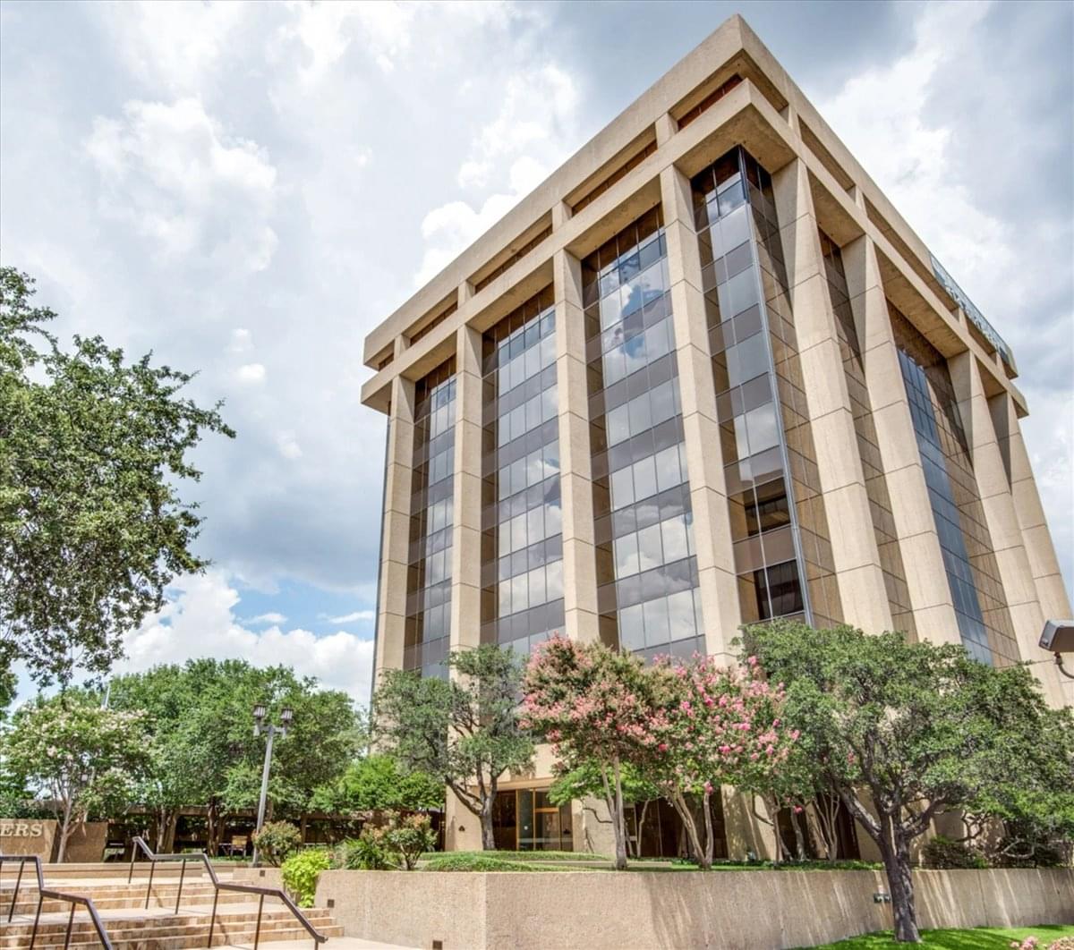 Carillon Towers, 13601 Preston Rd, Preston Hills Office Space - North Dallas