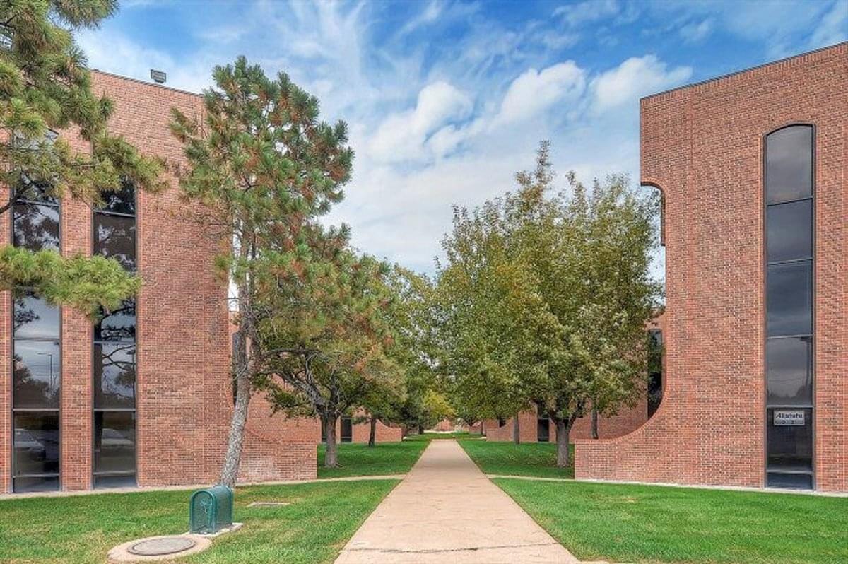 14221 E 4th Ave available for companies in Aurora