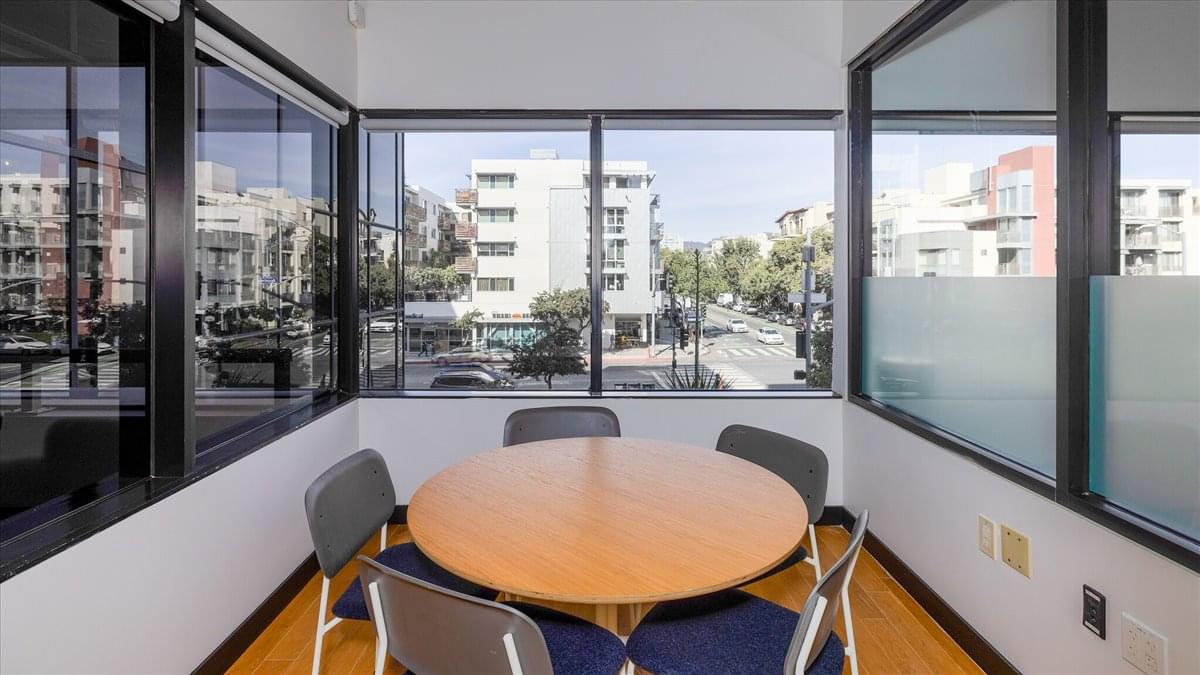 520 Broadway, Suite 200 Office Space - Santa Monica