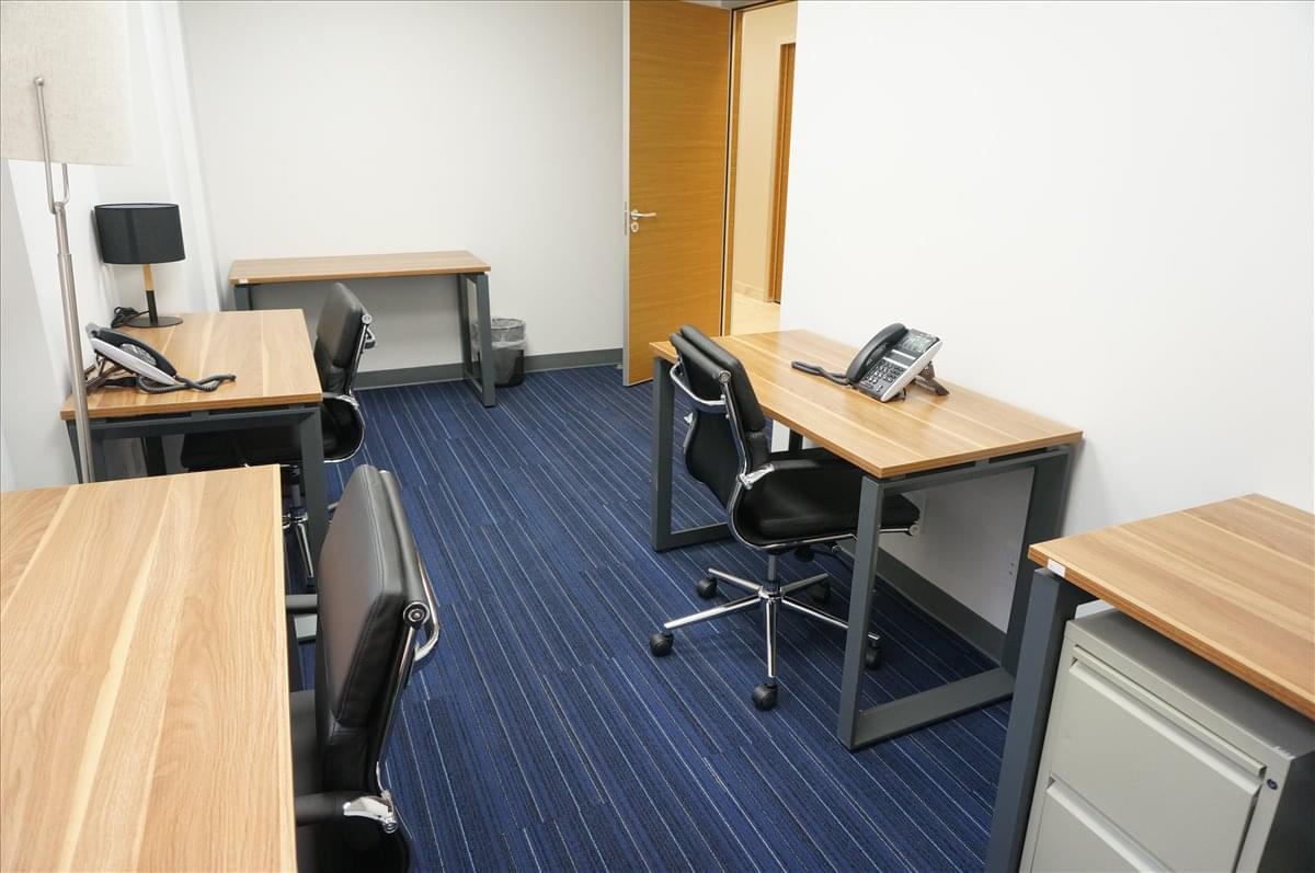 211 E 43rd St, Grand Central, Midtown East Office Space - Manhattan