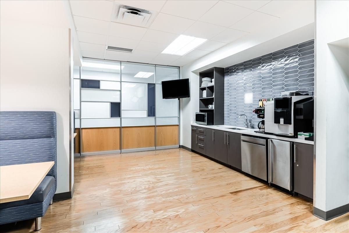 4600 E Washington St Office Space - Phoenix