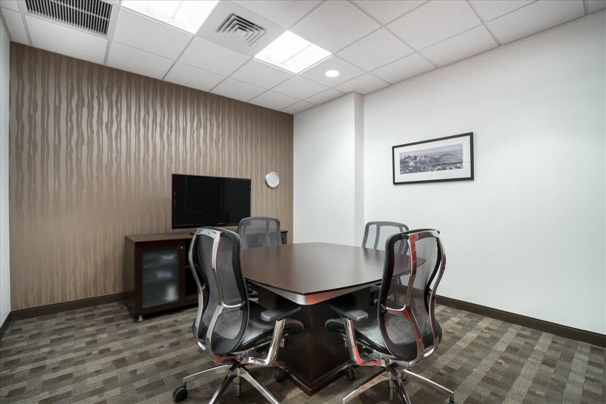 Century Link Tower, 20 E Thomas Rd, Midtown Office Space - Phoenix