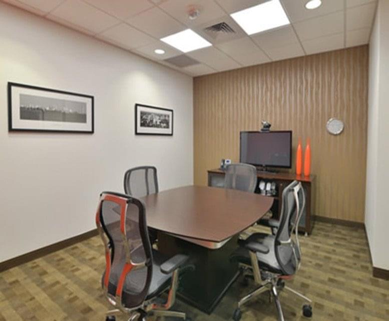 Century Link Tower, 20 E Thomas Rd, Midtown Office Space - Phoenix