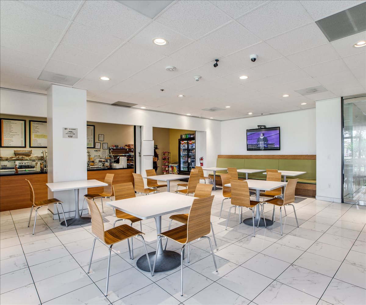 Reverse Mortgage Solutions Building / Northwest Commerce Building, 14405 Walters Road, Willowbrook, North Side Office Space - Houston