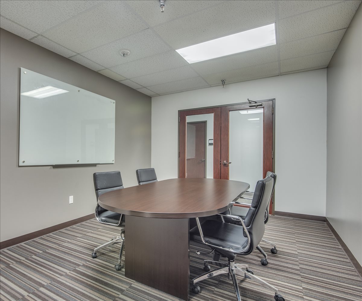 Northbrook Atrium Plaza, 2351 W Northwest Hwy Office Images