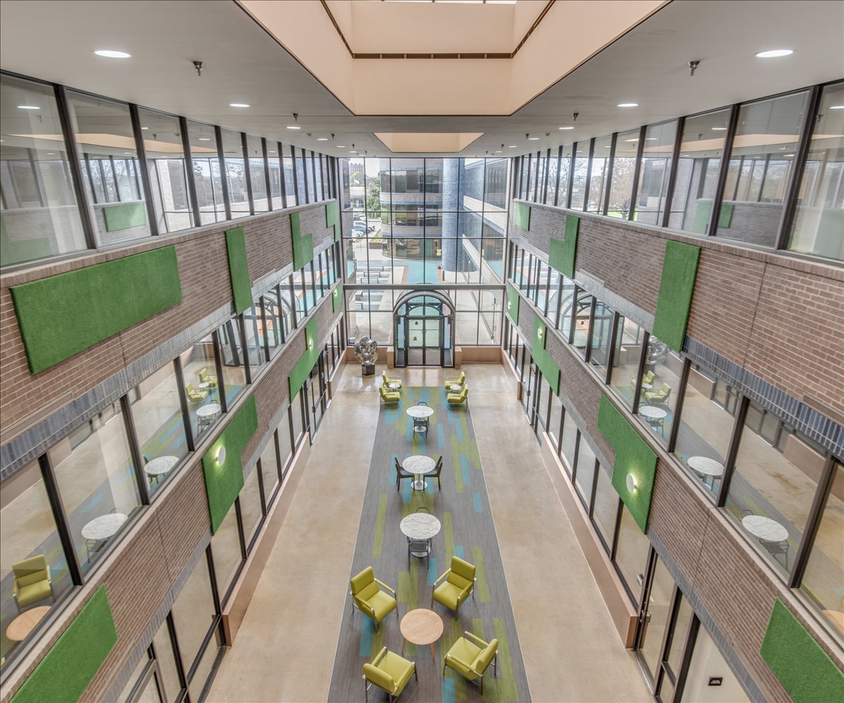 Northbrook Atrium Plaza, 2351 W Northwest Hwy Office Images