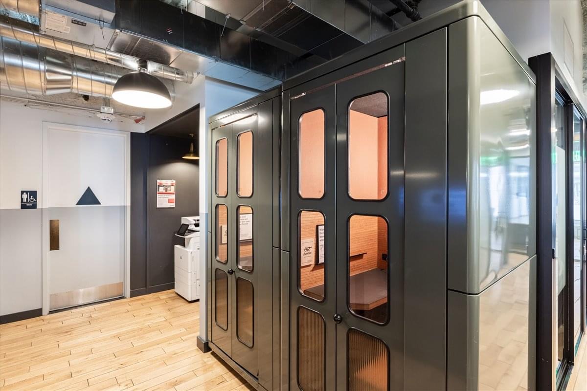 Hartford Building, 650 California St, Financial District Office Images