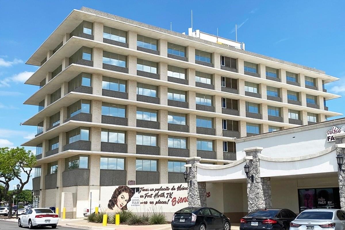 Photo of Office Space on 4200 South Freeway (Tower) Fort Worth