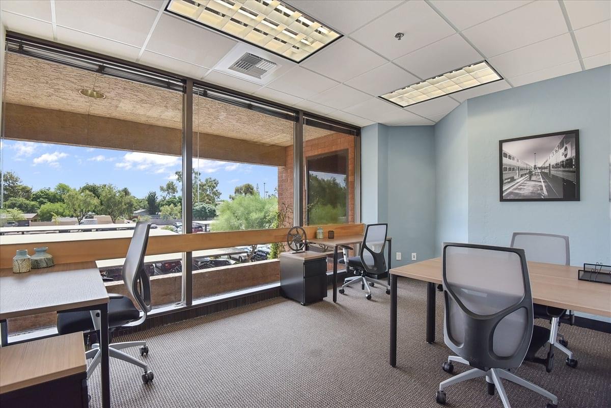 Wells Fargo Plaza, 64 E Broadway Rd Office Space - Tempe