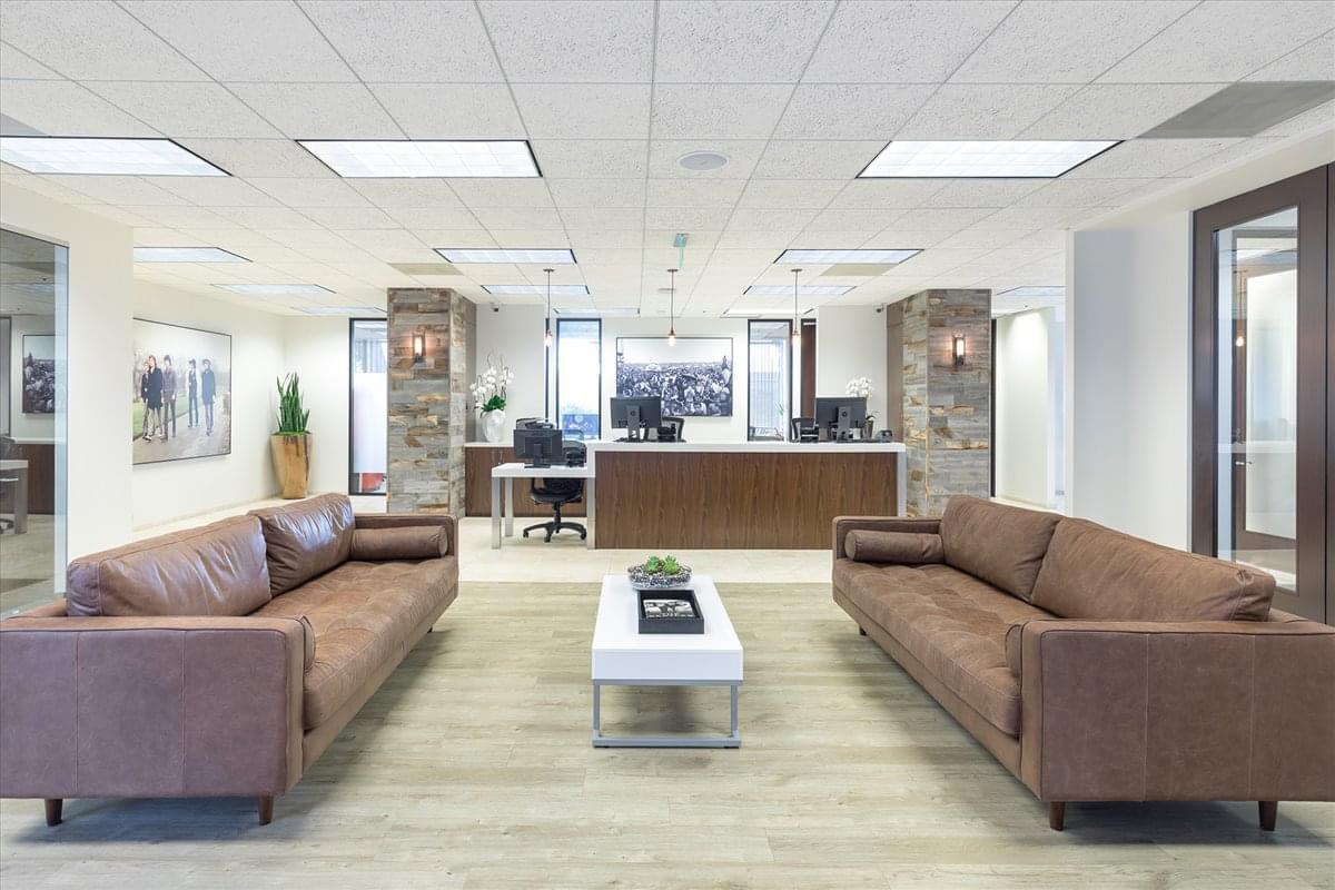 Corporate Plaza, 23 Corporate Plaza Dr Office Space - Newport Beach