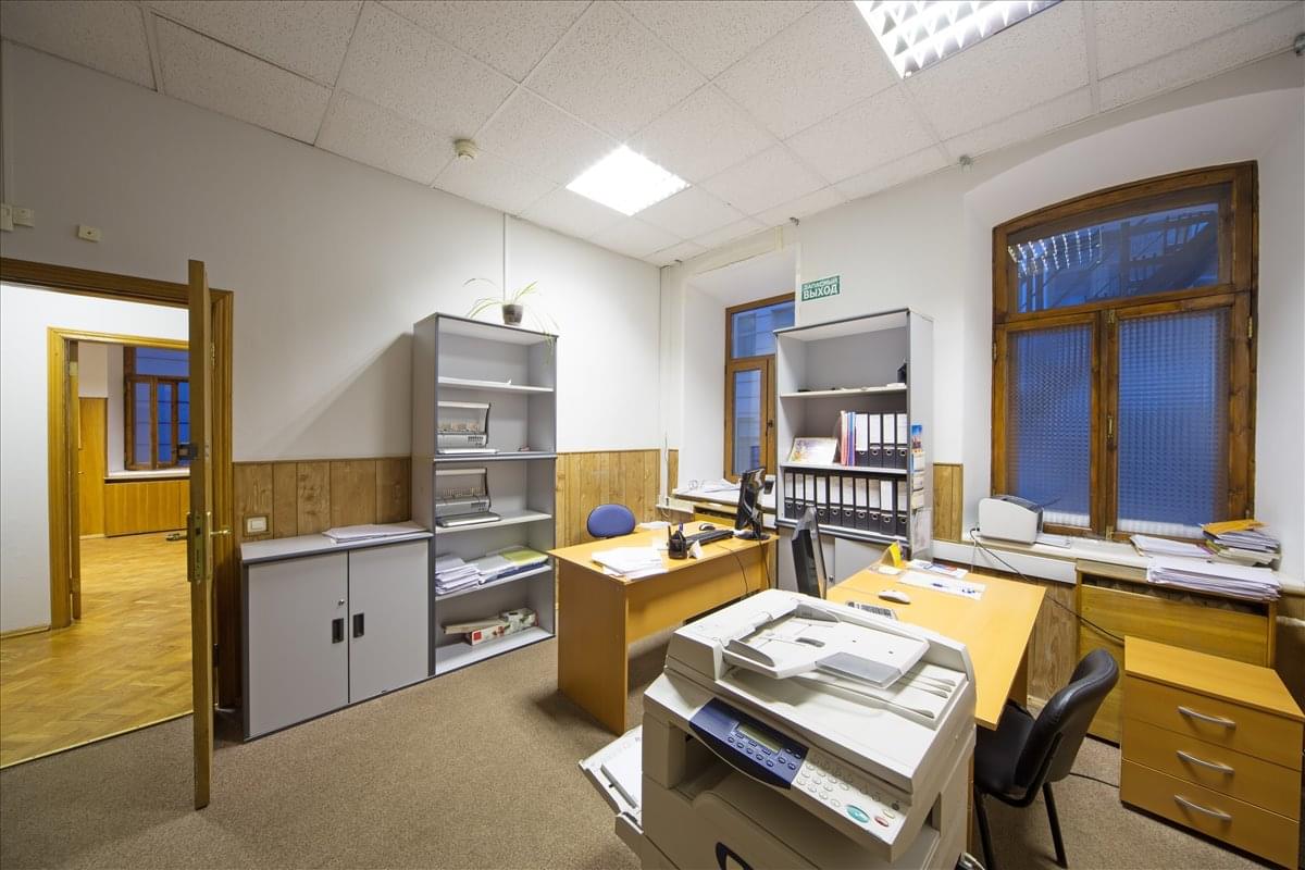 13100 Wortham Center Dr Office Space - Houston