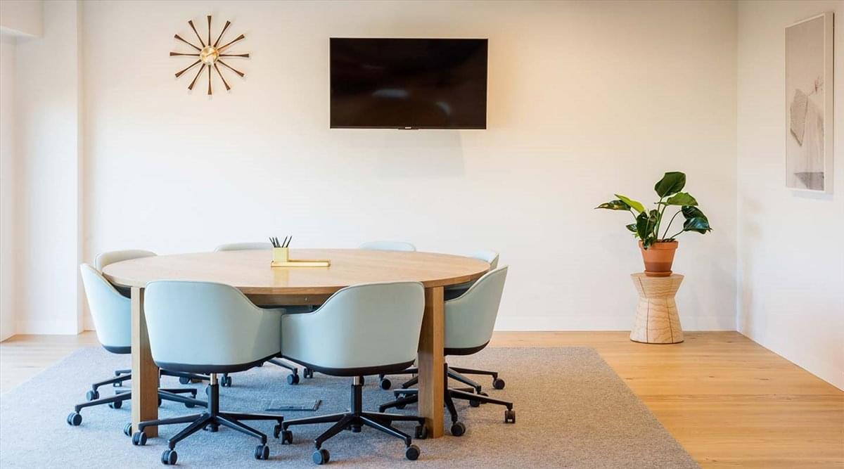 Chase Tower, 4445 Willard Ave Office Space - Chevy Chase