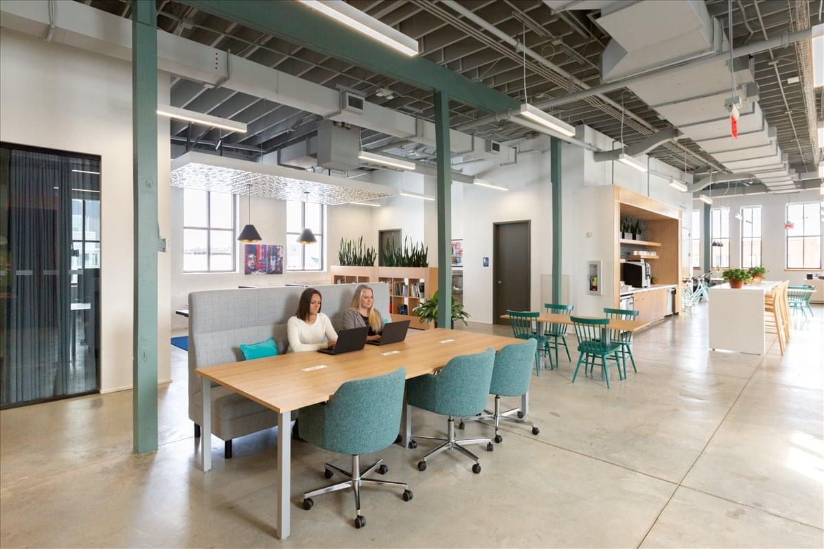 121 N Washington Ave, North Loop, Central Office Space - Minneapolis