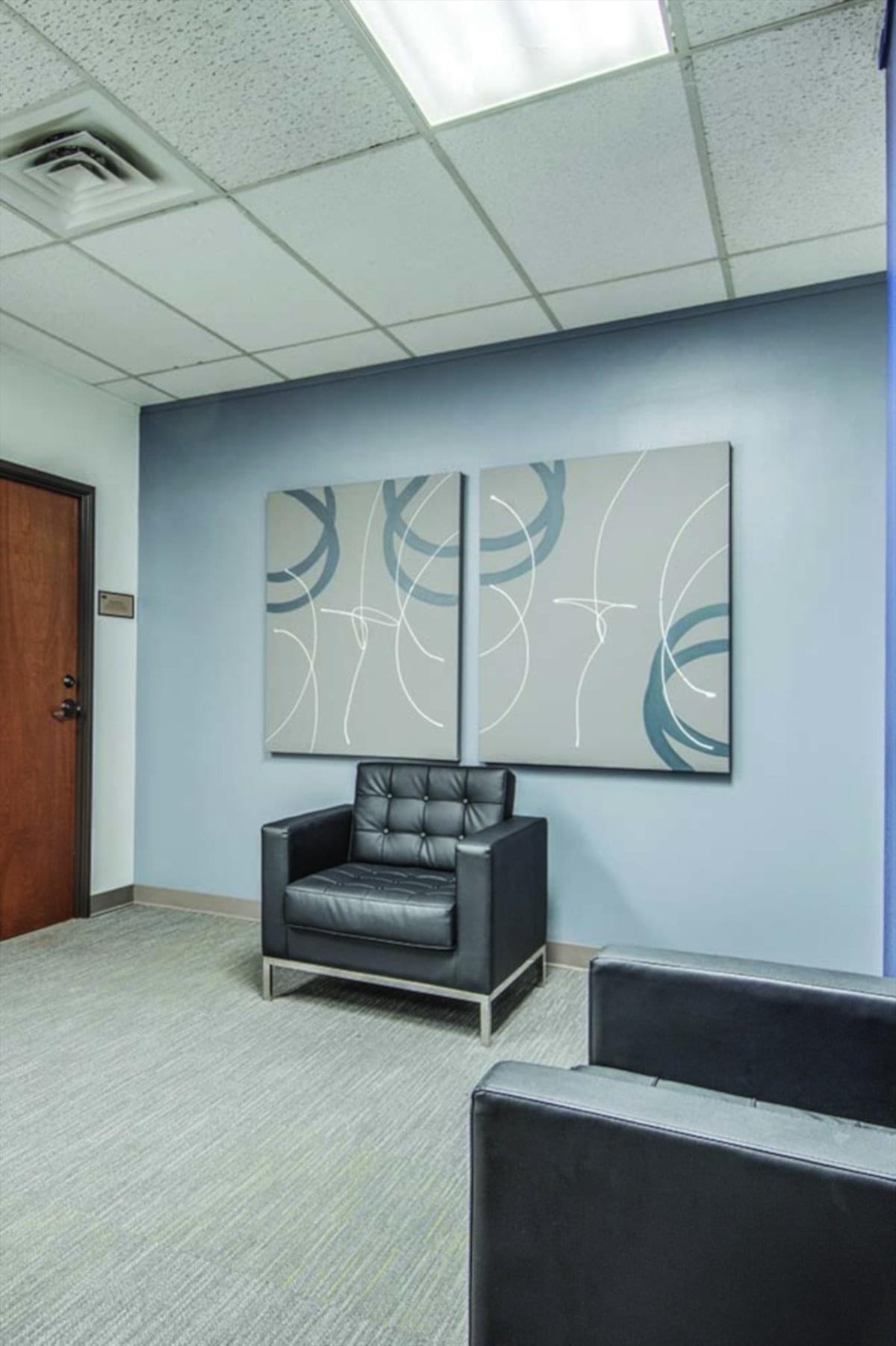 2665 Villa Creek Dr Office Images
