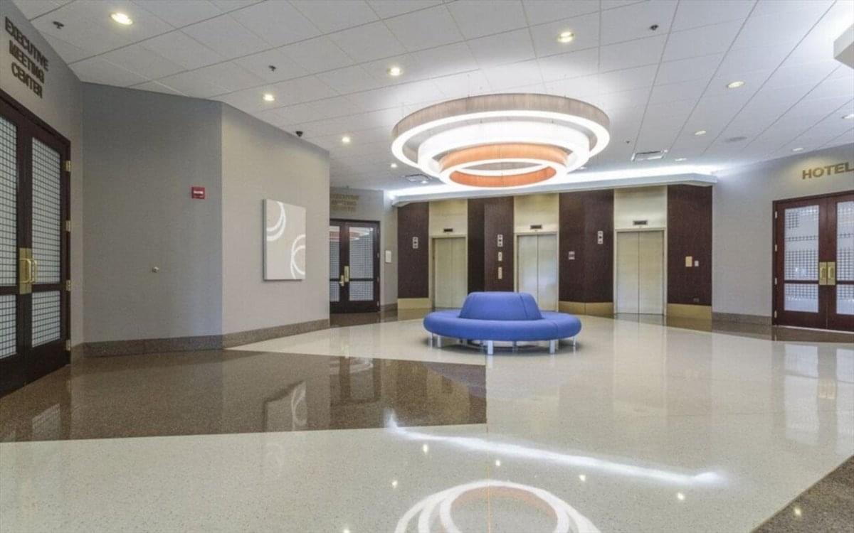 Lisle Executive Center, 3030 Warrenville Rd Office Images