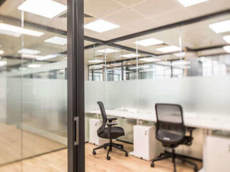 1433 N Water St, Schlitz Park Office Images