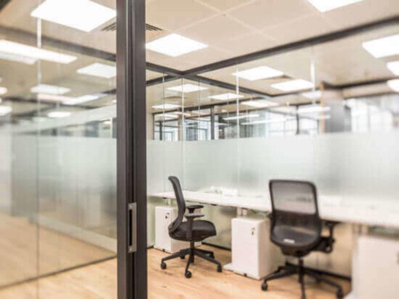 71 Raymond Rd, Blue Back Square Office Images