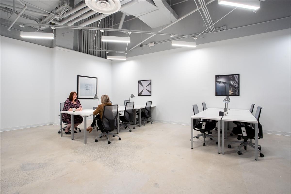 101 North Tryon / 101 Independence Center, The Square, Uptown Office Images