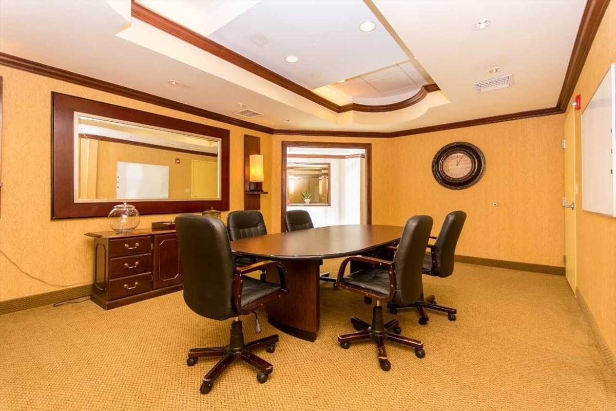 2312 Wilton Dr, Wilton Manors Office Images