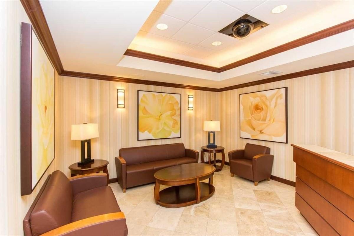2312 Wilton Dr, Wilton Manors Office Images