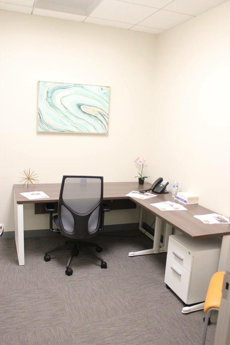 Corporetum Office Campus, 650 Warrenville Rd Office Images