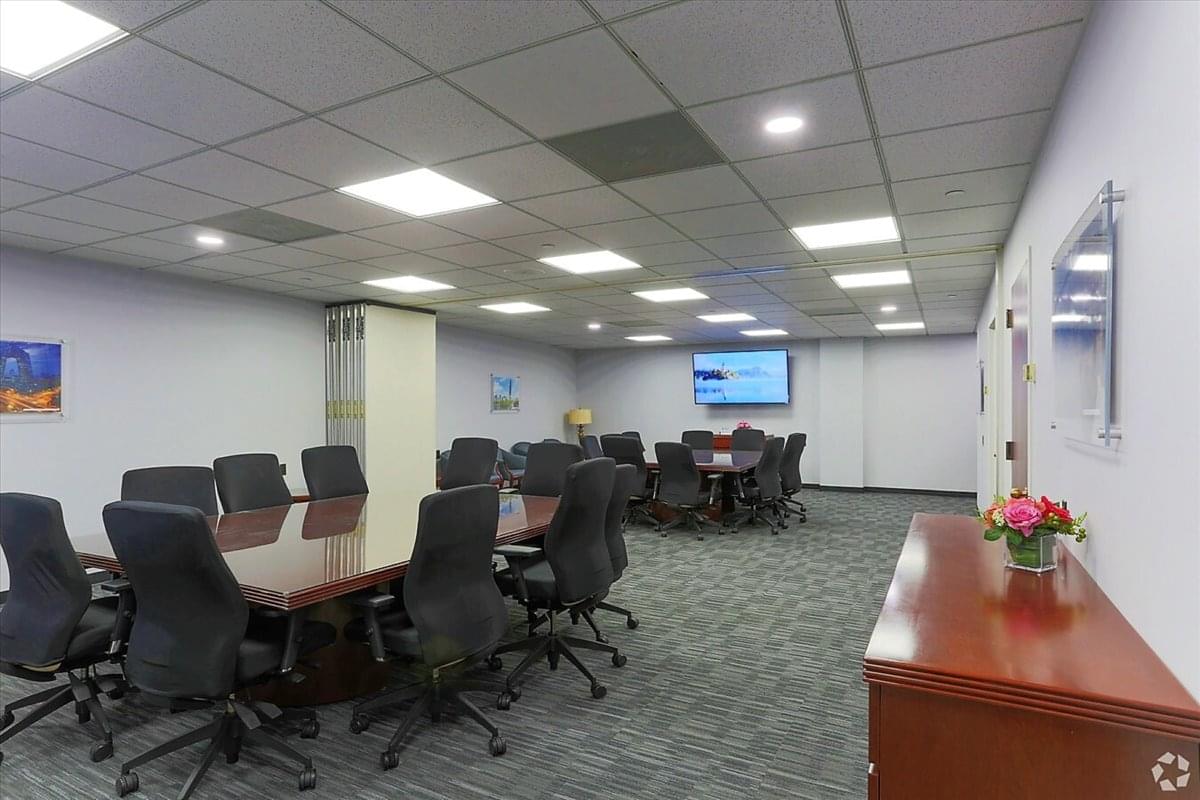 80 W Century Rd Office Space - Paramus