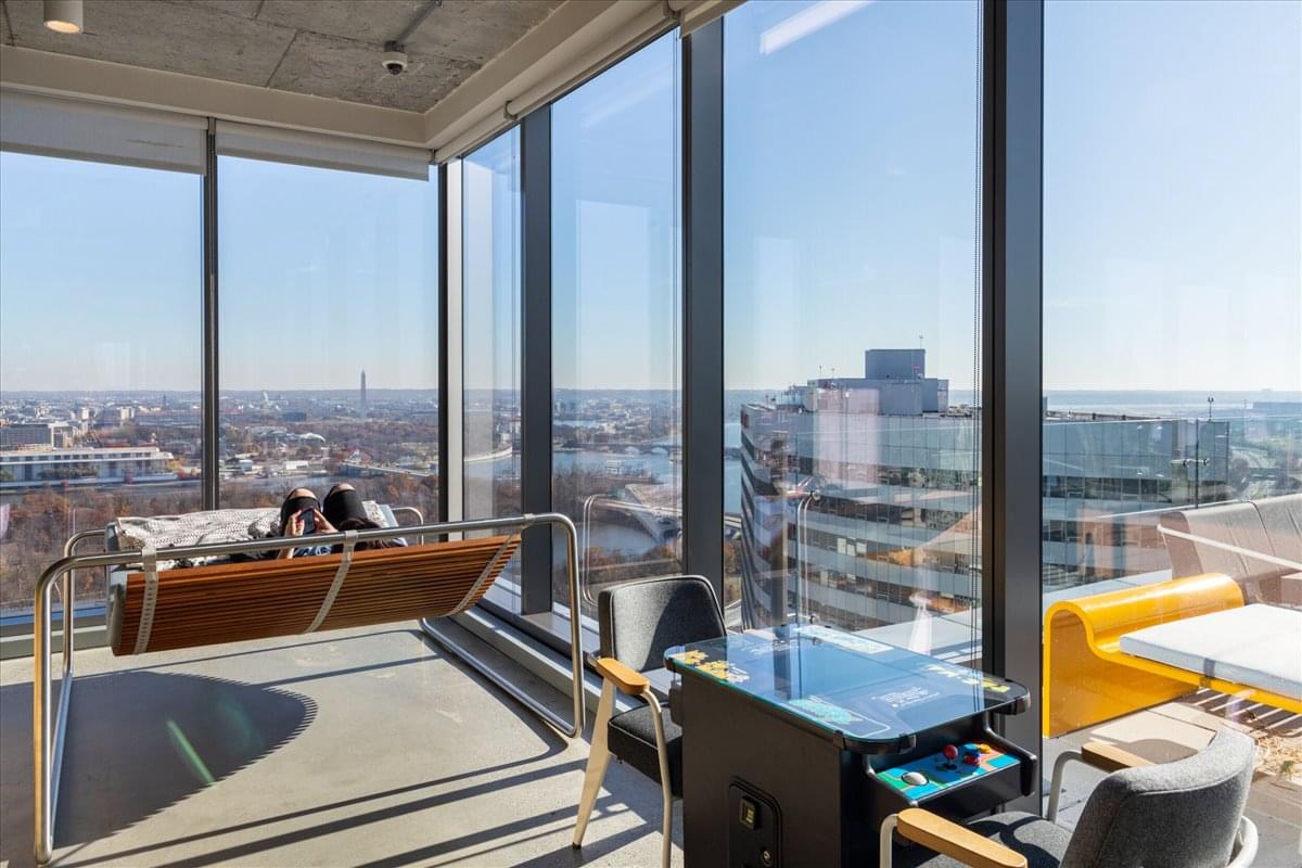 CEB Tower @ Central Place, 1201 Wilson BLVD, Rosslyn Office Space - Arlington