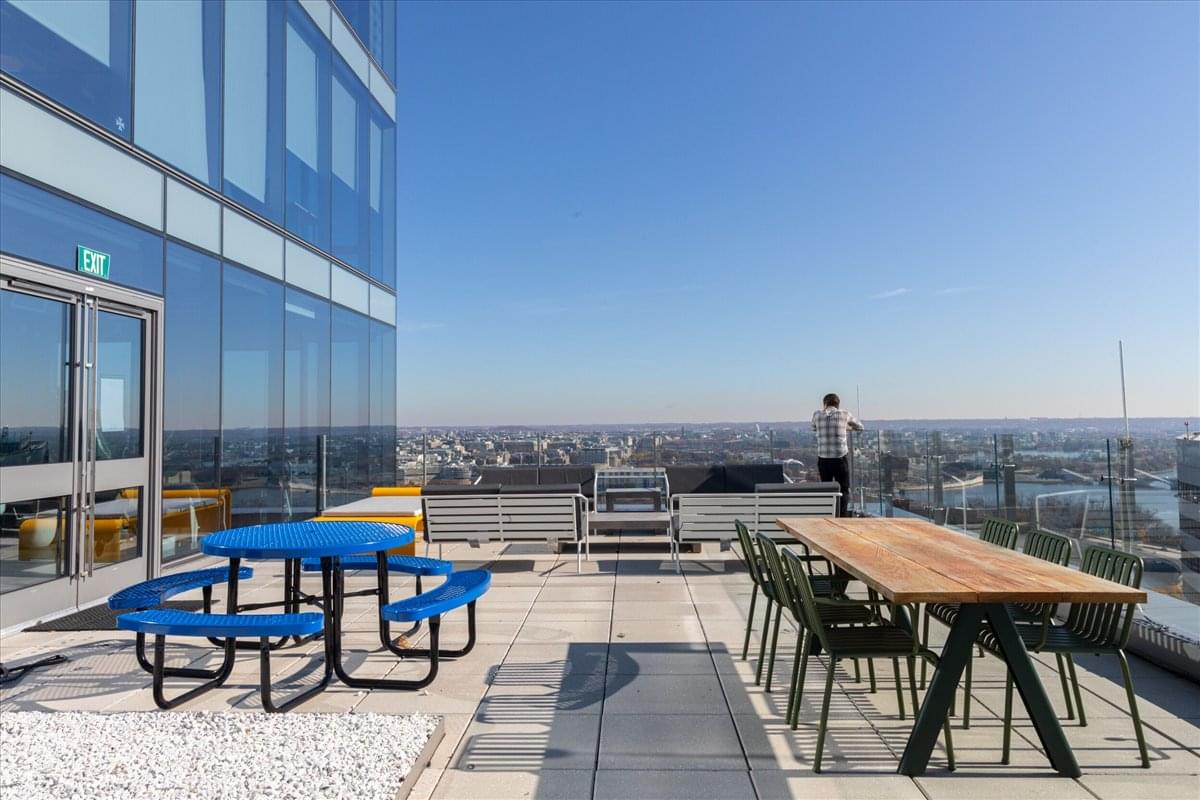 CEB Tower @ Central Place, 1201 Wilson BLVD, Rosslyn Office Space - Arlington