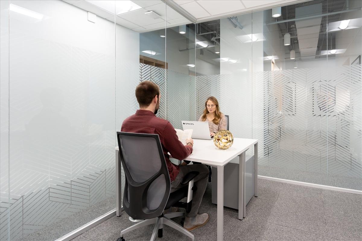 3401 Mallory Ln Office Images