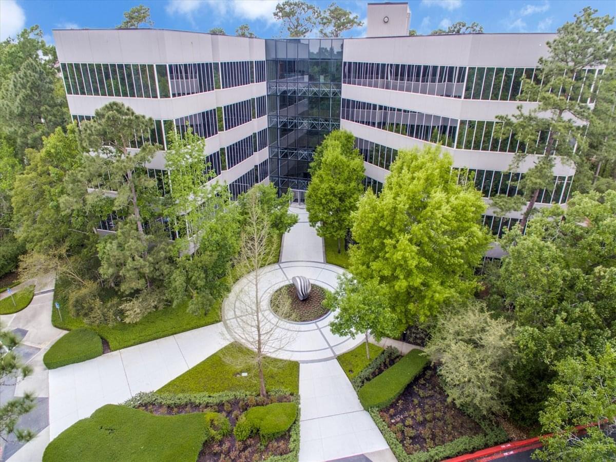 2001 Timberloch available for companies in The Woodlands