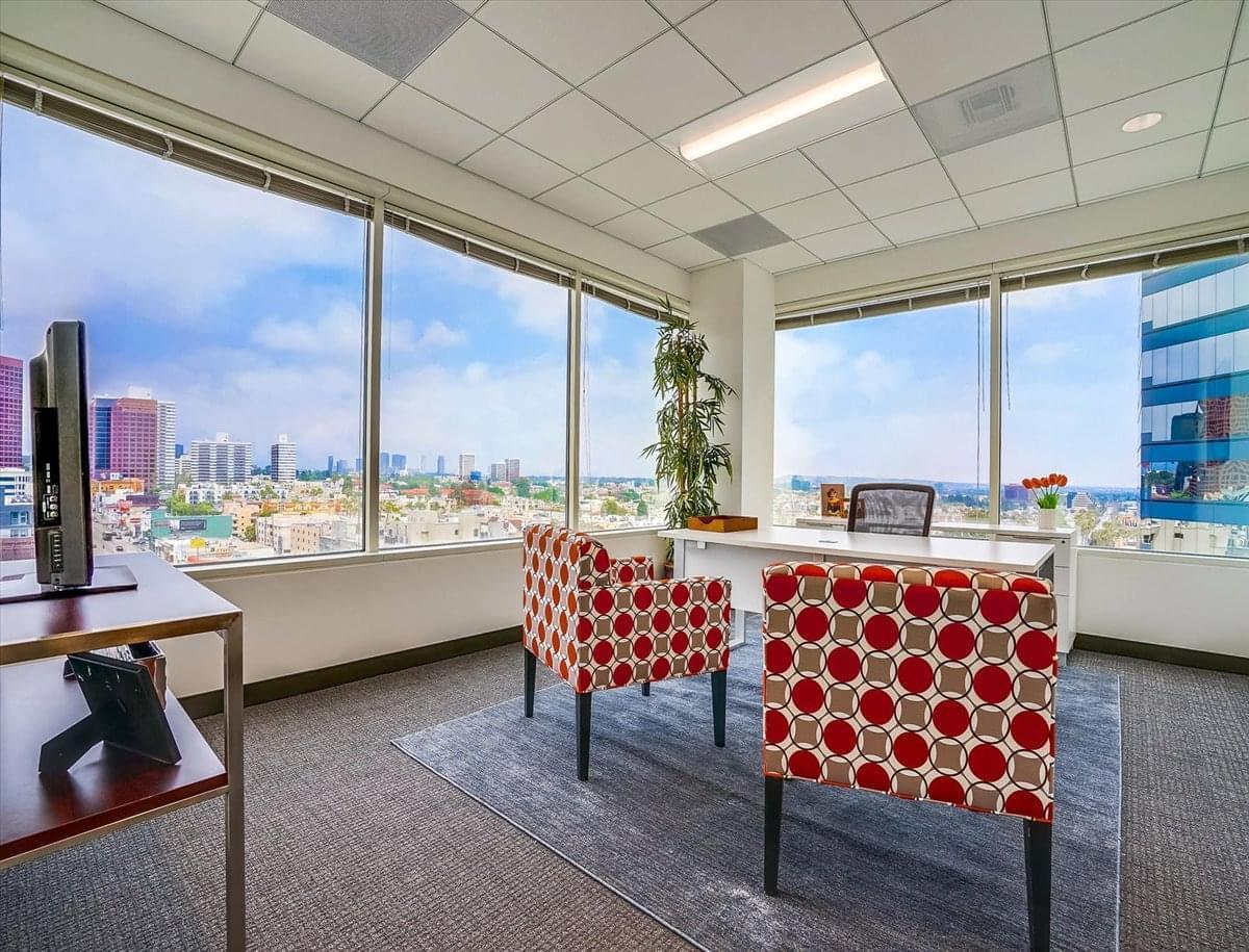 12121 Wilshire Blvd, Northeast Office Images