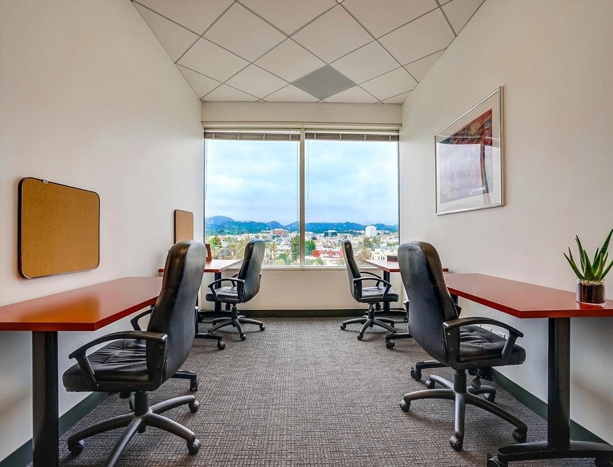 12121 Wilshire Blvd, Northeast Office Space - Brentwood
