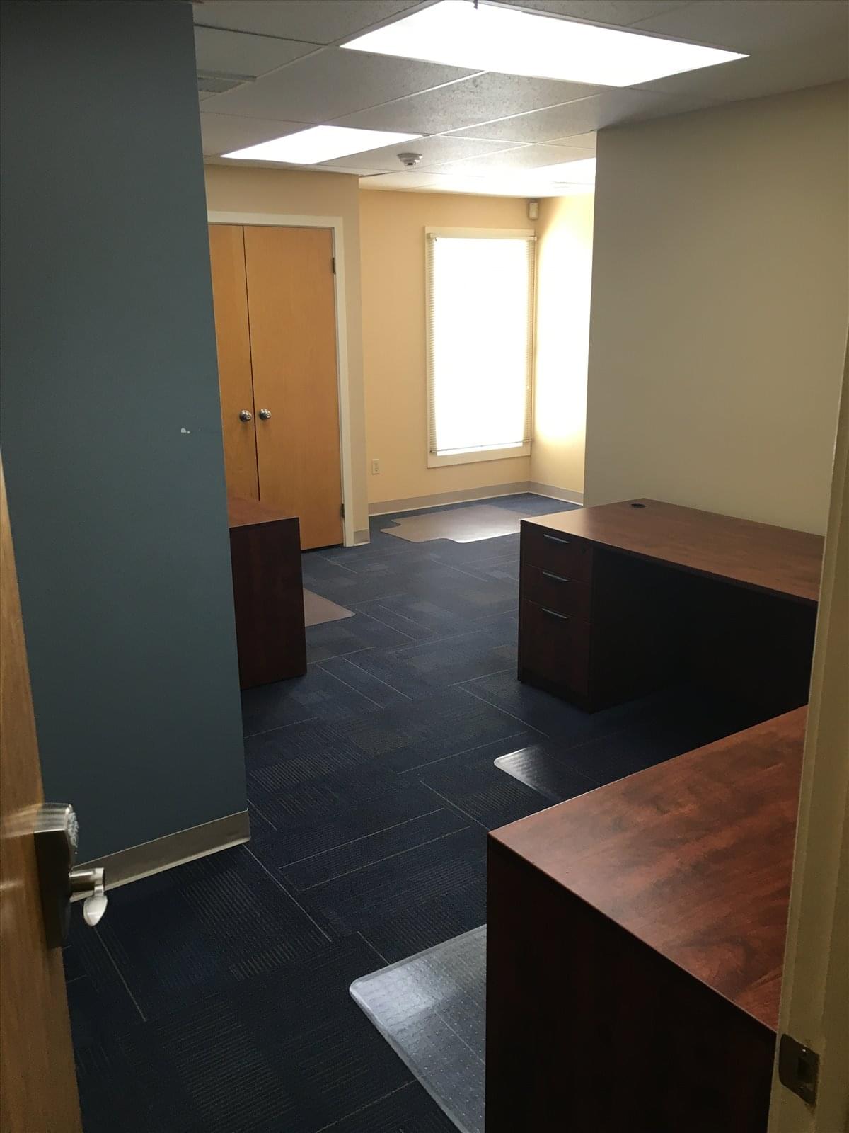 Big Oak Professional Center, 81 Big Oak Rd Office Space - Yardley