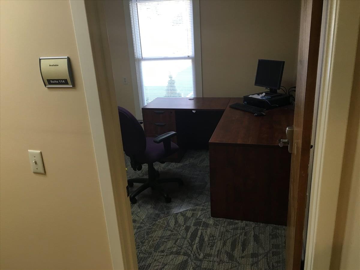 Big Oak Professional Center, 81 Big Oak Rd Office Space - Yardley