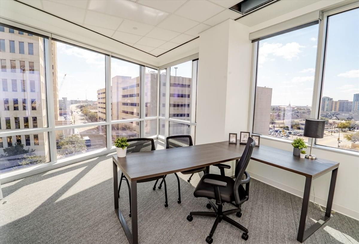 Cantey Hanger Plaza, 600 W 6th Street Office Space - Fort Worth
