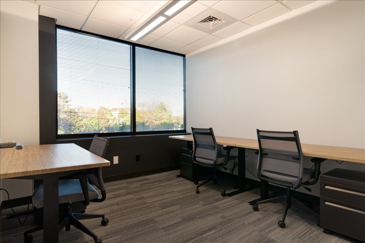 651 E 4th St, Chattanooga Office Images