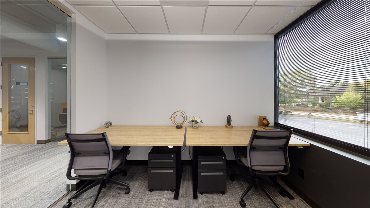 651 E 4th St, Chattanooga Office Images