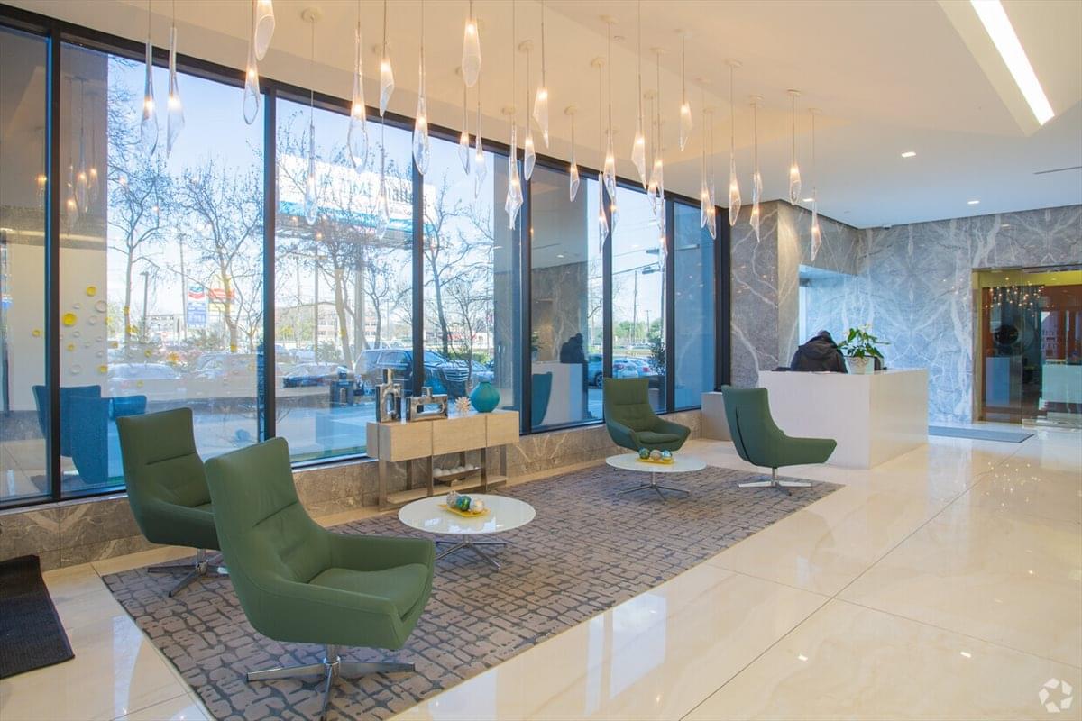 4131 N Central Expy, Oak Lawn Office Space - Dallas