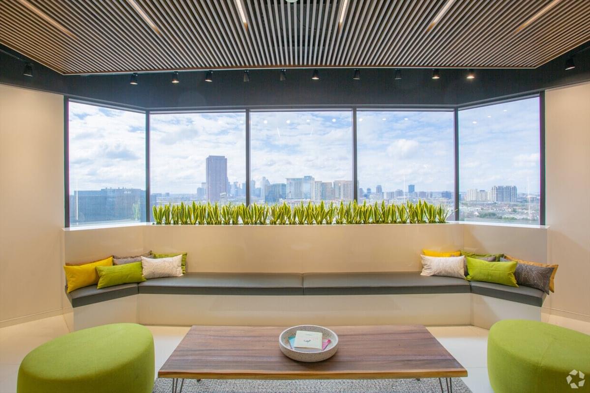 4131 N Central Expy, Oak Lawn Office Space - Dallas