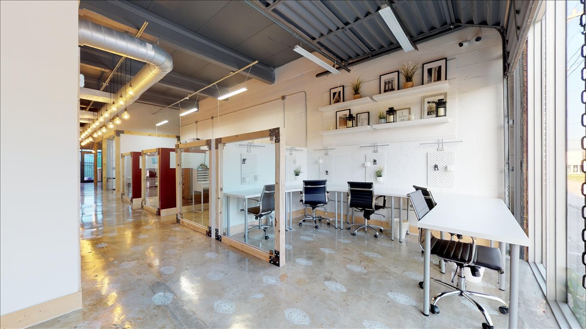 142 NW 37th St Office Space - Miami