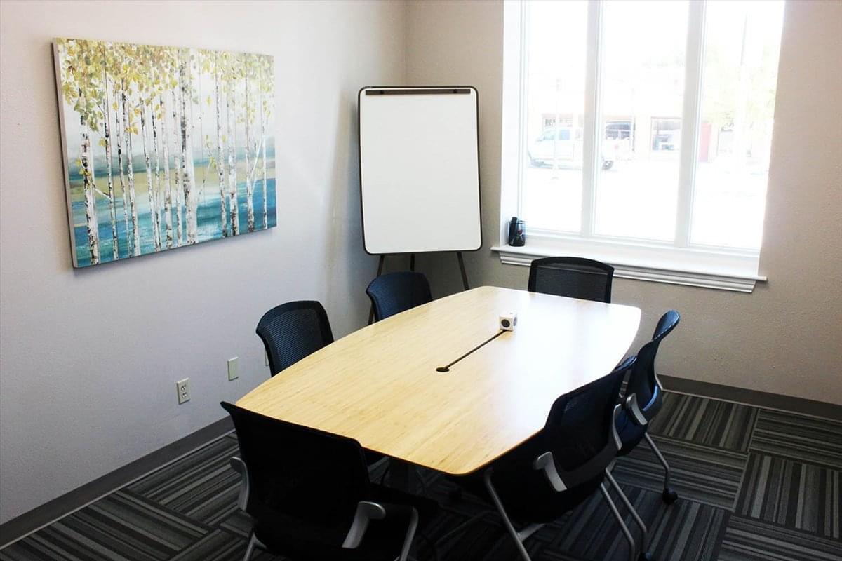 1617 Park Place Ave Office Space - Fort Worth